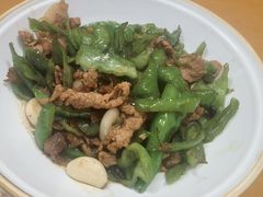 -老板很二(吉大店)