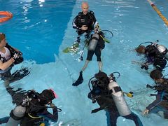 -上海潜殿潜水中心