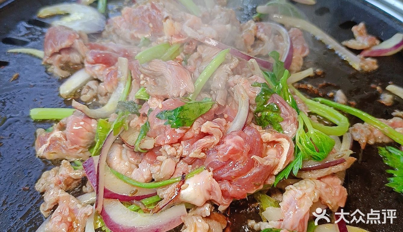 齐齐哈尔的烤肉真好吃，小炉匠的烤肉真实惠！