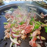 齐齐哈尔的烤肉真好吃，小炉匠的烤肉真实惠！