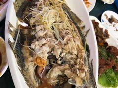 -李连贵酒家熏肉大饼(昆明街店)