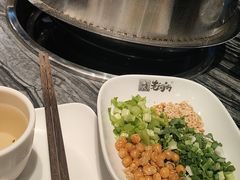 -老船舫·现做活鲜鱼馆(东郊记忆店)