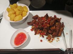 -忆江南·临江鱼馆