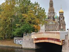 -滴血救世主教堂