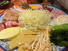 -周小明火锅(黑金冠社区店)