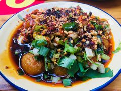 -拈签一笑黄牛肉辣卤串串
