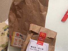 -麦当劳(龙洞店)