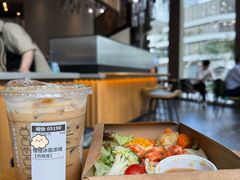 -星巴克臻选(湖滨道店)