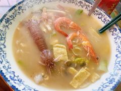 -霆记海鲜·只为这碗面(滨江店)