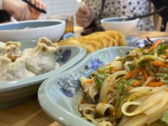 -老新隆牛肉锅贴(新街口店)