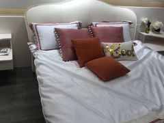 -索菲亚衣柜橱柜家具全屋定制(汶水红星店)