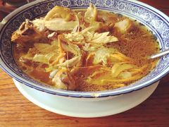 缘生态-缘生态云南菜·野生菌庭院餐厅(华侨城店)