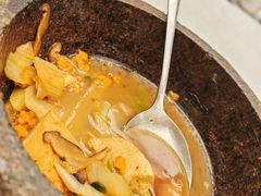 -品海楼·大连海胆锅贴馆(东港店)