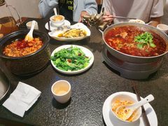 -万重锦·人文川菜馆(骡马市店)