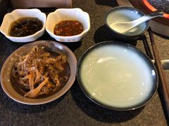 凉拌脆鱼皮-湊湊火锅·茶憩(和平大悦城店)