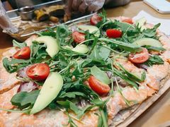 三文鱼牛油果黑麦薄饼-Ricci睿奇美式餐厅(五道口店)
