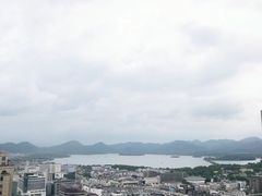 -Hi City·城市之巅