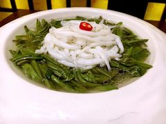 荠菜银鱼羹-新木器时代餐厅(太湖新天地店)
