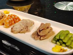 -HOMES上海本帮菜(襄阳公园店)