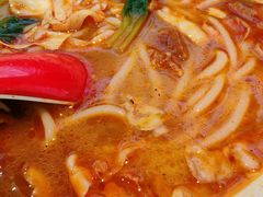 -二钢串叔麻辣烫(华龙大厦店)