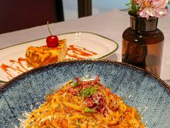 -阿妮叶李(光谷世界城店)