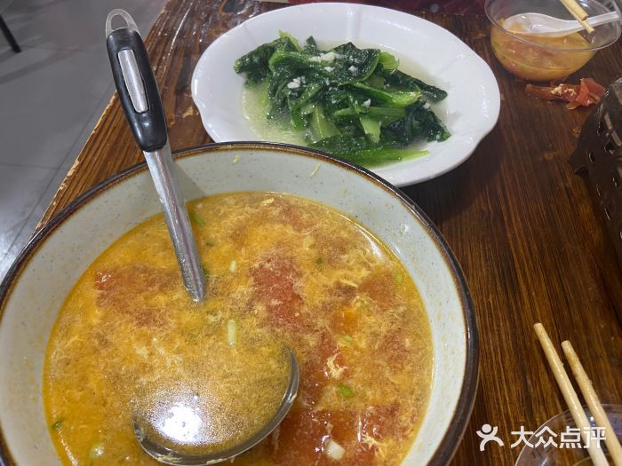 小球滚滚湘菜馆·烤鱼·口味虾(太平街店)图片