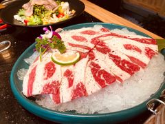 -韩烧牛中牛·甄选黑牛烤肉(黑金店)