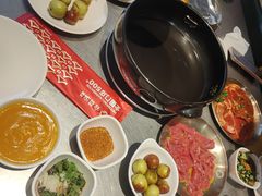 -合易泓烤肉•首创生椰大油边(宁山路店)