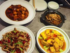 -闫府私房菜·百年鲁菜(恒隆店)