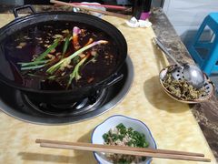 -石灰市毛记烧鸡公(解放碑店)