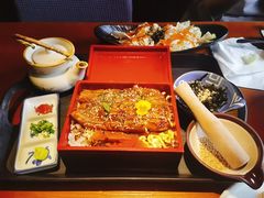 活鳗鱼与茶泡饭-鳗鱼家·深夜食堂(军博店)
