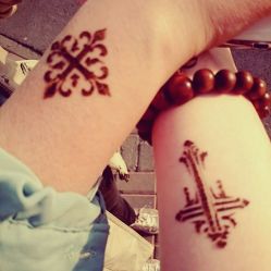 -鳌首刺青纹身 穿孔饰品店