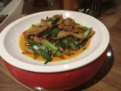 -有红鸡毛店·川菜(建设路店)