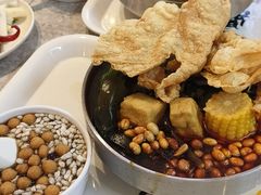 -红鼻子桂林米粉(金唐新光界店)