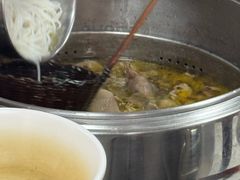-老滕家过桥米线(金鱼胡同店)