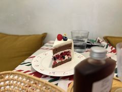 莓果蛋糕-白熊咖啡(闽江大道店)