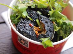 黑色经典臭豆腐-黑色经典臭豆腐·湖南特产(坡子街店)