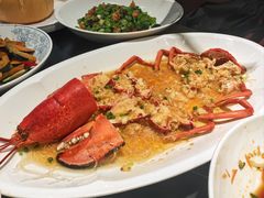 -连鹭海鲜·海肠捞饭·海胆饭(星海店)