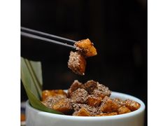 -包整·丝娃娃(一览甲秀楼风景店)