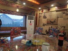 -闯关东东北农家菜(崂山石老人店)