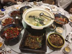 -鄱阳湖·江西小炒·瓦罐煨汤(五道口店)