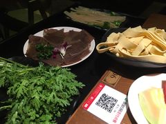 -牛焱·贵州黄牛肉火锅(城西银泰店)
