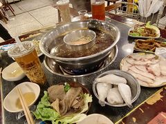 -邓莽子老火锅(中兴路总店)