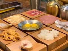 -银米·云南传统过桥米线(双廊黑金冠店)