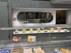 -好利来(上海虹桥新天地Lab主题店)