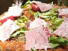 -Dragon Pizza•圆脸龙披萨·牛排餐厅