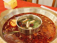 -山城年华老火锅(玉林店)