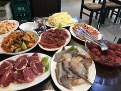 -韩风烤牛肉冷面店
