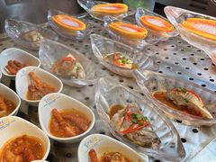 -领鲜活海鲜榴莲自助火锅(东门店)