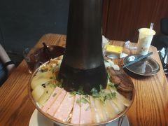 -秦唐一号西安菜馆(钟楼店)